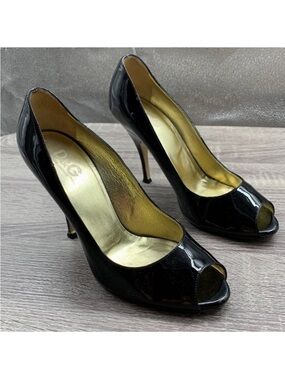 D&G Black Patent Leather Peep-Toe Heels with Gold Lining. EU 39.5.